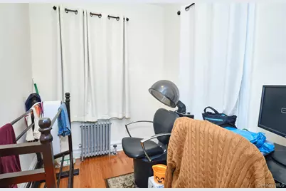 109-15 200th Street, Saint Albans, NY 11412 - Photo 17