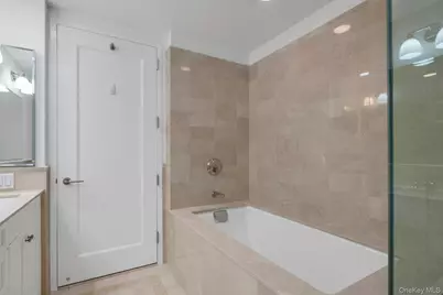 10 City Place #19C, White Plains, NY 10601 - Photo 31