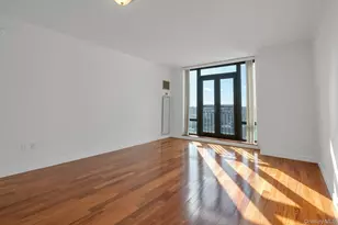 10 City Pl, White Plains, NY 10601 - Photo 15