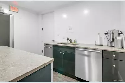 10 City Place #19C, White Plains, NY 10601 - Photo 35