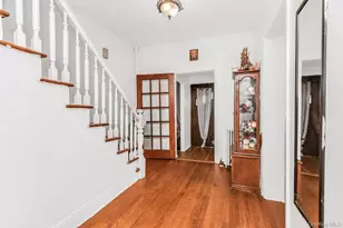 32 Alexander Ave, Yonkers, NY 10704 - Photo 5