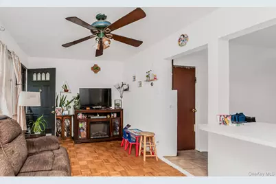 32 Alexander Avenue, Yonkers, NY 10704 - Photo 9