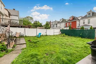 32 Alexander Ave, Yonkers, NY 10704 - Photo 15