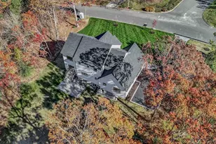 20 Bunker Ln, Middle Island, NY 11953 - Photo 37