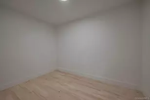 20 Bunker Ln, Middle Island, NY 11953 - Photo 29