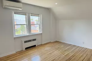 80-12 188th St, Jamaica, NY 11423 - Photo 15