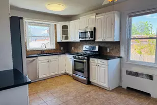 80-12 188th St, Jamaica, NY 11423 - Photo 9