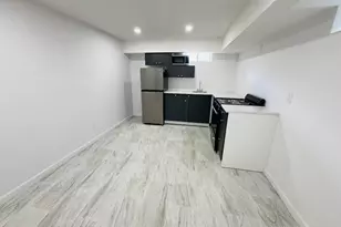 80-12 188th St, Jamaica, NY 11423 - Photo 29