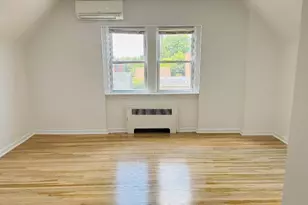 80-12 188th St, Jamaica, NY 11423 - Photo 17