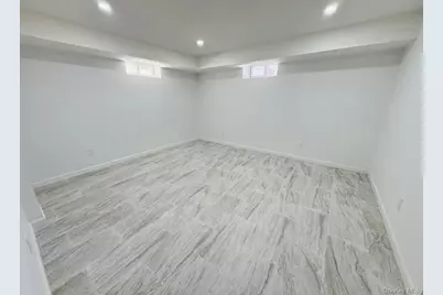 8012 188th Street, Jamaica, NY 11423 - Photo 27
