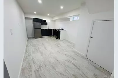 8012 188th Street, Jamaica, NY 11423 - Photo 25