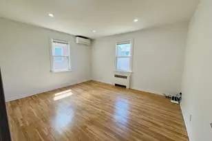 80-12 188th St, Jamaica, NY 11423 - Photo 11