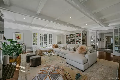 24 Harbor Hill Road, Huntington, NY 11743 - Photo 15