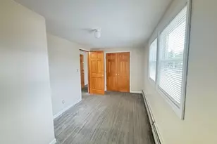 112 W Scudder Ave, Copiague, NY 11726 - Photo 9