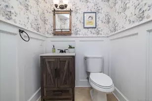 2 Atlas Ave, Malverne, NY 11565 - Photo 17