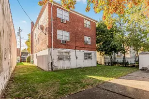 3312 Edson Ave, Bronx, NY 10469 - Photo 9