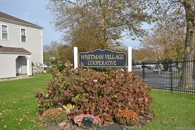 54 Townhouse Road N #54, Huntington Station, NY 11746 - Photo 15