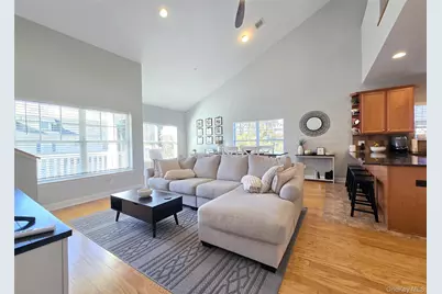 11 Lager Lane, Patchogue, NY 11772 - Photo 5