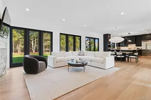 4 Margareta Ct, Westhampton Beach, NY 11978 - Photo 3