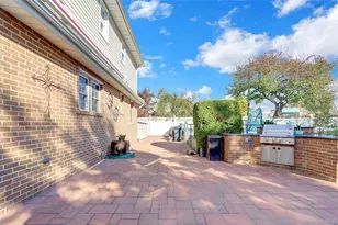 807 Cypress Dr, Franklin Square, NY 11010 - Photo 45