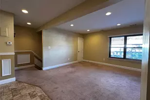 83 Bailey Ct, Middle Island, NY 11953 - Photo 5