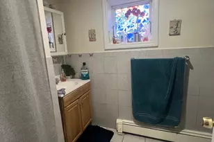 240 Oakley Ave, Hempstead, NY 11003 - Photo 9