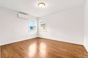 95-19 160th Ave, Howard Beach, NY 11414 - Photo 15