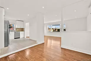 95-19 160th Ave, Howard Beach, NY 11414 - Photo 7