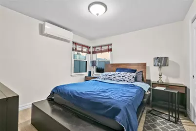 9519 160th Avenue, Howard Beach, NY 11414 - Photo 23