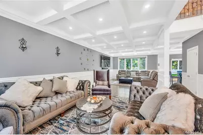 2694 A Forest Avenue, East Meadow, NY 11554 - Photo 9