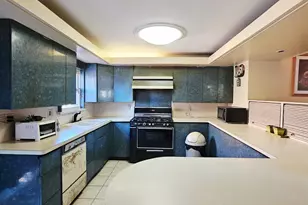 9203 Schenck St, Brooklyn, NY 11236 - Photo 11