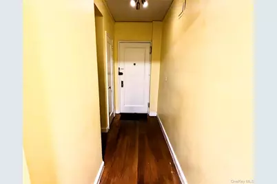 98-76 Queens Boulevard #5 N, Rego Park, NY 11374 - Photo 5