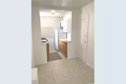 88-30 182 Street #4D, Hollis, NY 11423 - Photo 5