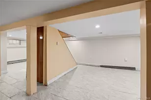 85 Todd Rd, Valley Stream, NY 11580 - Photo 21