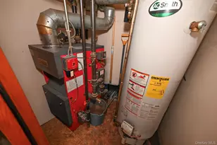 71-12 71st Pl, Glendale, NY 11385 - Photo 21