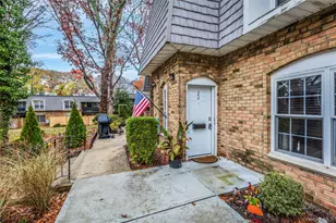 655 Middle Country Rd, Coram, NY 11727 - Photo 3