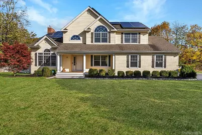 39 E Culver Lane, East Moriches, NY 11940 - Photo 3