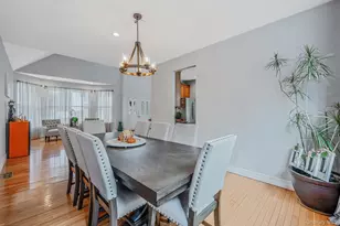 76 Blueberry Ridge Dr, Holtsville, NY 11742 - Photo 9