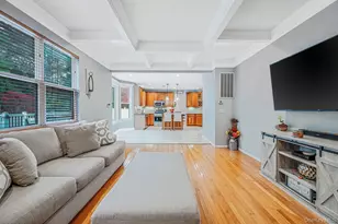 76 Blueberry Ridge Dr, Holtsville, NY 11742 - Photo 15