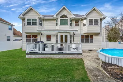 76 Blueberry Ridge Drive, Holtsville, NY 11742 - Photo 33