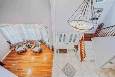 76 Blueberry Ridge Drive, Holtsville, NY 11742 - Photo 19