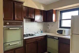 68 Sneden Pl, Spring Valley, NY 10977 - Photo 11