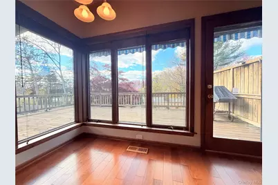 78 Commonwealth Avenue, Middletown, NY 10940 - Photo 7