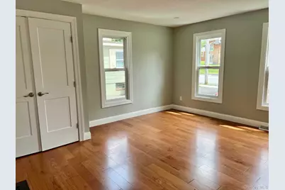 21 Washington Ave, 1st Floor, Millbrook, NY 12545 - Photo 11