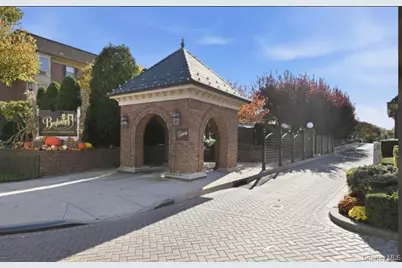 14-14 Bonnie, Bayside, NY 11360 - Photo 3