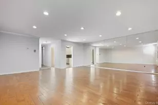 14-14 Bonnie, Bayside, NY 11360 - Photo 9