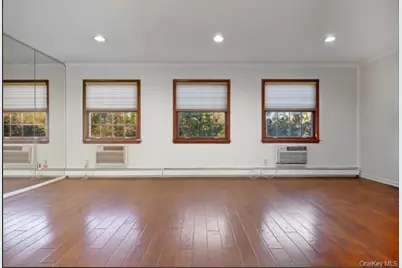 14-14 Bonnie, Bayside, NY 11360 - Photo 7