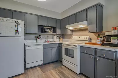 45 Farber Drive #45, West Babylon, NY 11704 - Photo 13