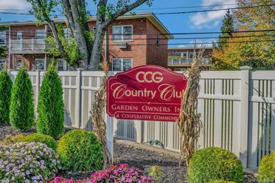 45 Farber Drive #45, West Babylon, NY 11704 - Photo 17