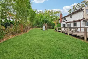 9 Princeton Dr, Plainview, NY 11803 - Photo 31